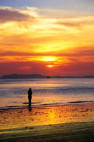 落日孤影 - 人物类-摄影大赛2016 - 国家地理中文网