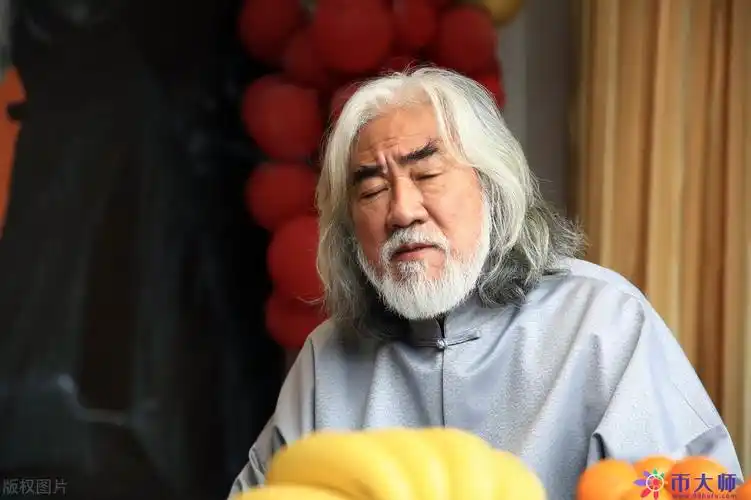 "情史漫天"张纪中:70岁再娶妻,与前妻大打出手,现任小他30岁