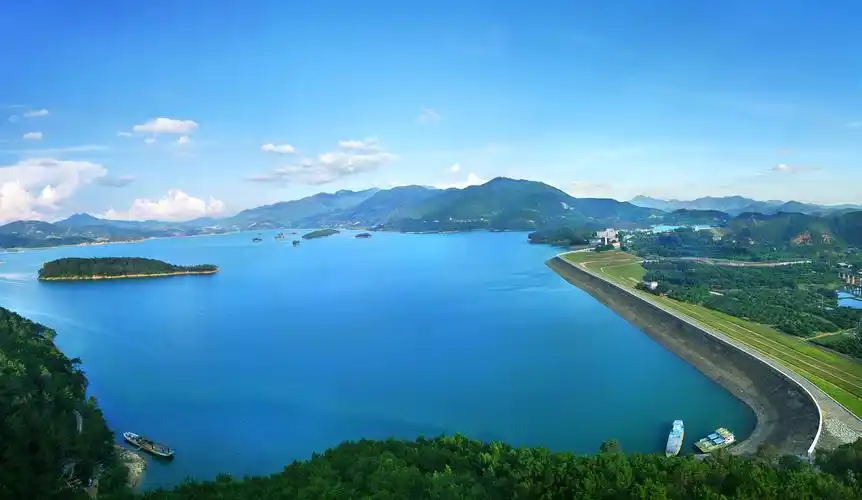 1 高州水库(丘立贺).jpg