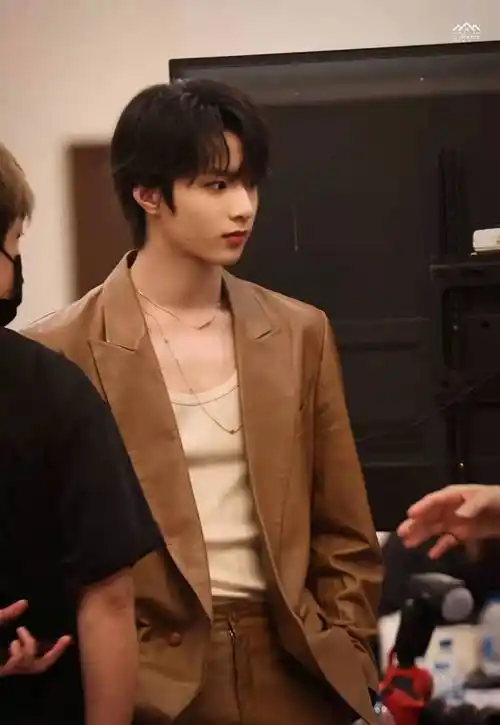 宋亚轩第二刘耀文第三,榜首成绩让人意外_虞书欣_榜单_少年团