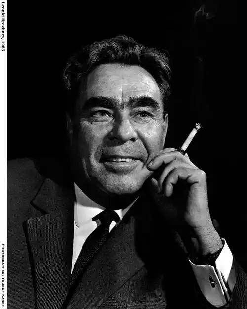 发一些著名人物照片