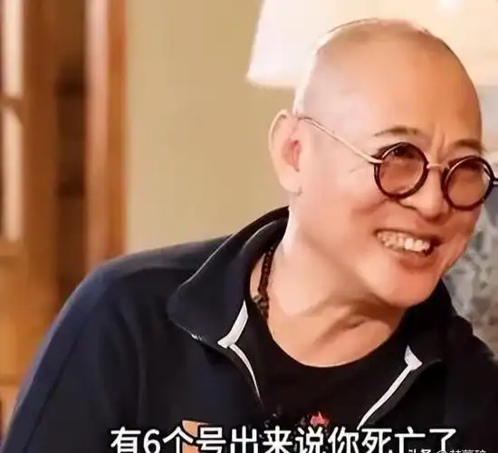 为了宣传他的新书,李连杰还特地出现在了台湾的一个名为《茜问》的