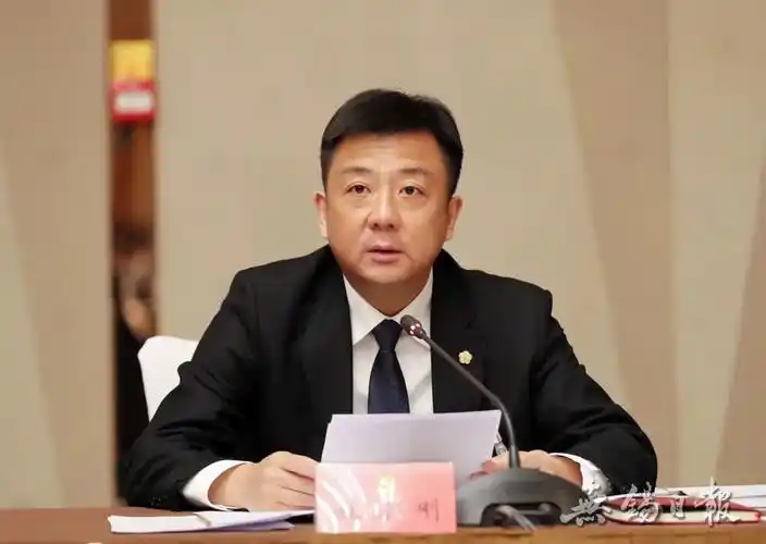 杜小刚参加省第十四次党代会无锡市代表团审议