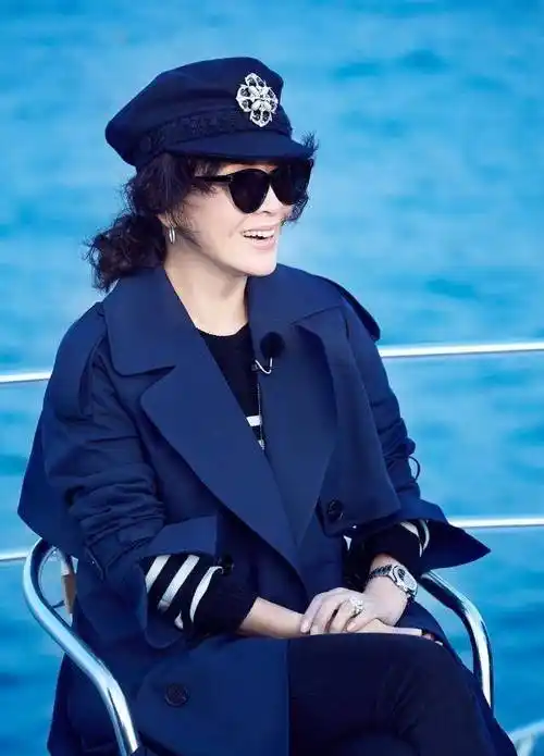 刘嘉玲53岁又怎样?