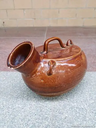 酱秞男士用夜壶一个_酱釉瓷/紫金釉_收藏价格_鉴定交易_7788瓷器网