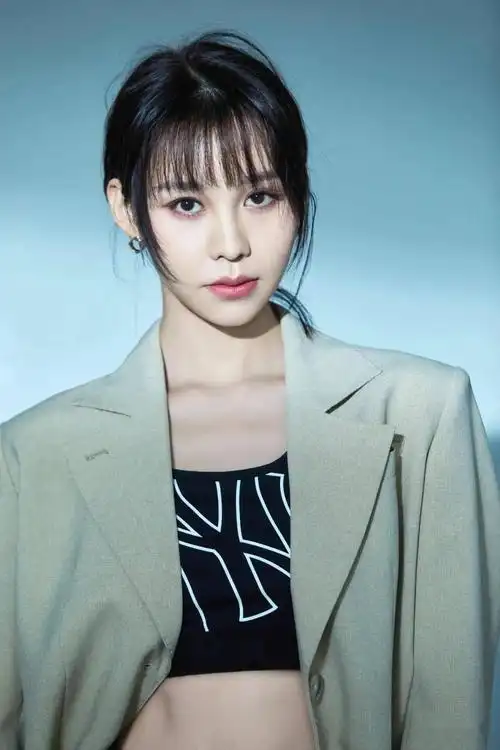 李云涛阿丽亚向着无限可能刷新更好的自己