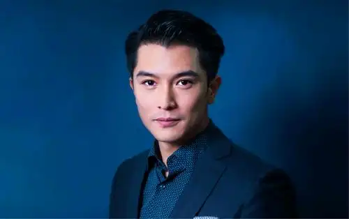 邱泽近照曝光,38岁难逃发福!帅气小生变身油腻大叔