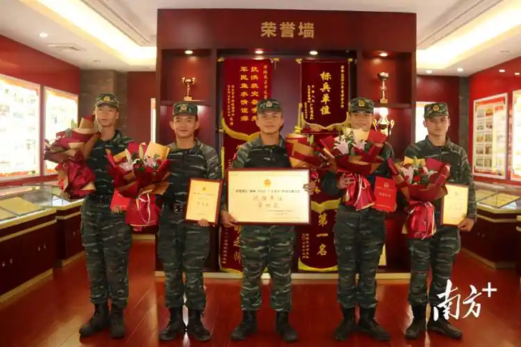 武警茂名支队:政治引领全面加强练兵备战 促部队建设高质量发展_训练