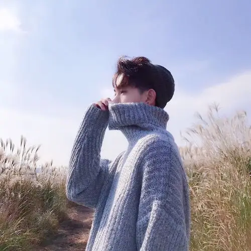 黑白 侧脸 手机控