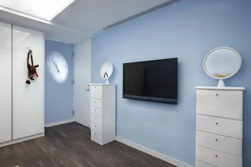 唯美简约家居蓝色背景墙设计