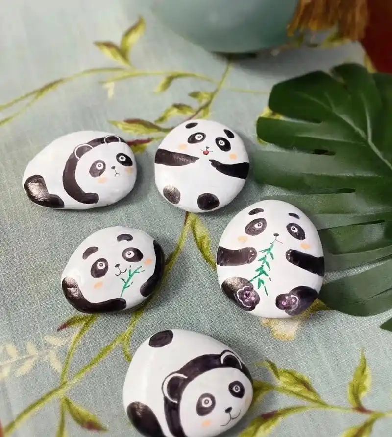 创意美术 #石头画 #儿童画 #画画 创意石头画 - 抖音