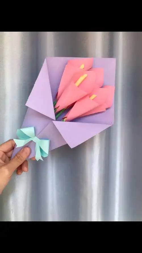 感恩节手工花束用四张不同大小的卡纸做个花束送给想感谢的人吧