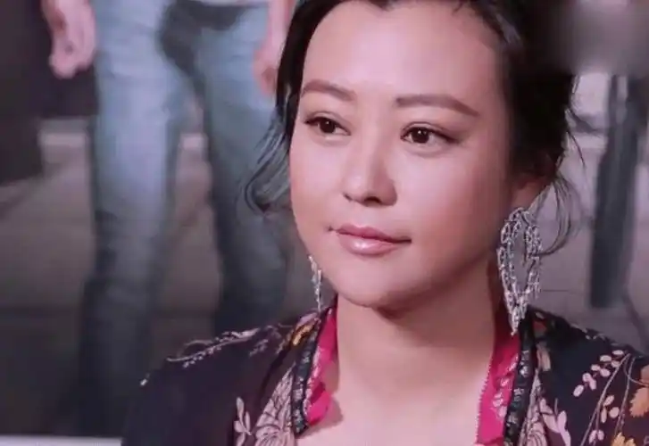 郝蕾:演员除了要演戏还要生活,从不遮掩自己令人钦佩_邓超_因为_什么