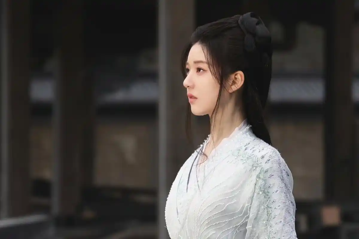 赵露思绝美古装,简直是画中走出的美人!