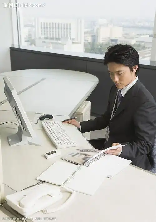 城市白领职业人物图片