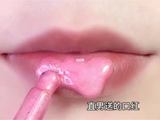 直男送的口红色号 第二个真绝了_直男_口红_时代美术馆攻略_口红试色
