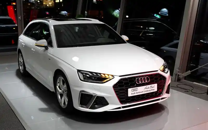 2022款奥迪a4登场,外观比奔驰c级漂亮,简直就是小号a6!