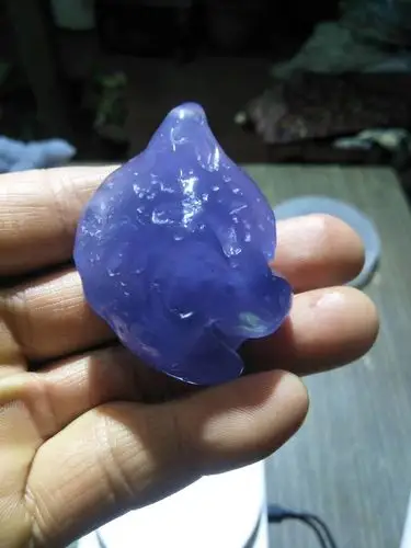 很有收藏价值.宝蓝玛瑙,稀缺的一种玛瑙.