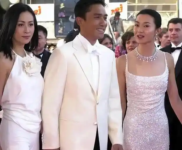 事实证明,61岁久居日本的梁朝伟,已经走上一条与众不同的大道|董洁