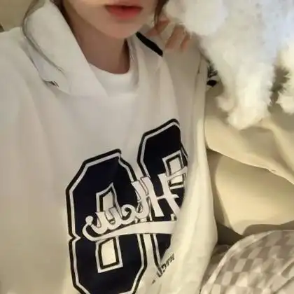 15岁女生照片好看同一人