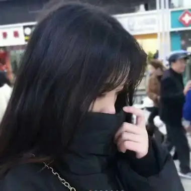 高清漂亮的小姐姐头像侧脸图片