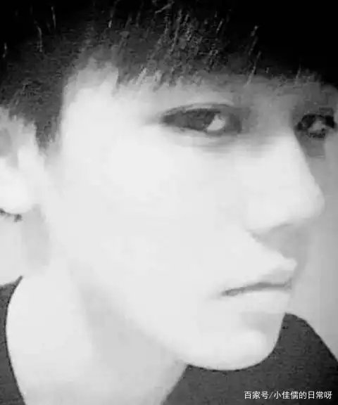 林彦俊初中照片在网上很流行,我不相信