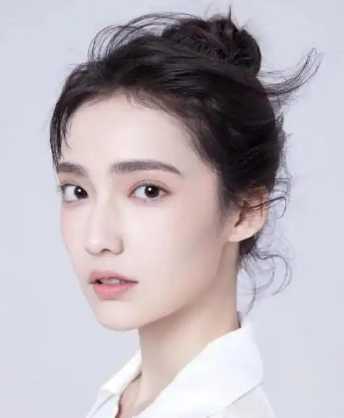 八位新疆女明星的盛世美颜,难怪要收复西域,绝不是因为葡萄干!