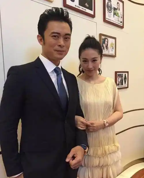 樊少皇社交平台宣布女儿诞生,老婆贾晓晨:女汉子终于见到你了!