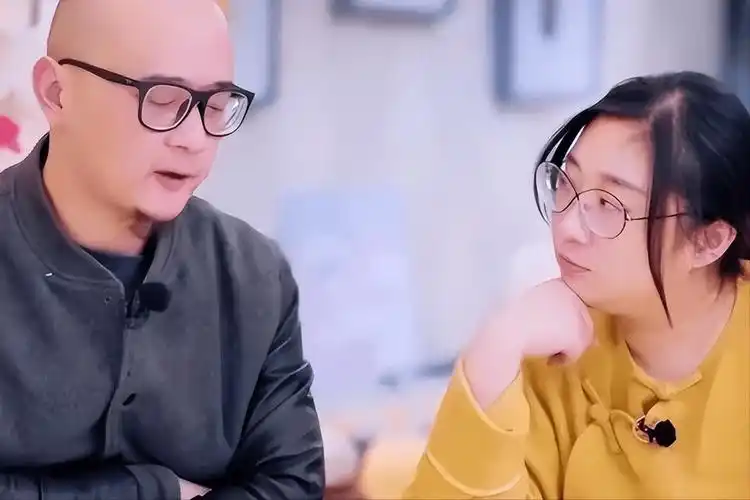 傅首尔的不留情面,直接扯下了"女强男弱"婚姻里,最后一丝体面_爱情