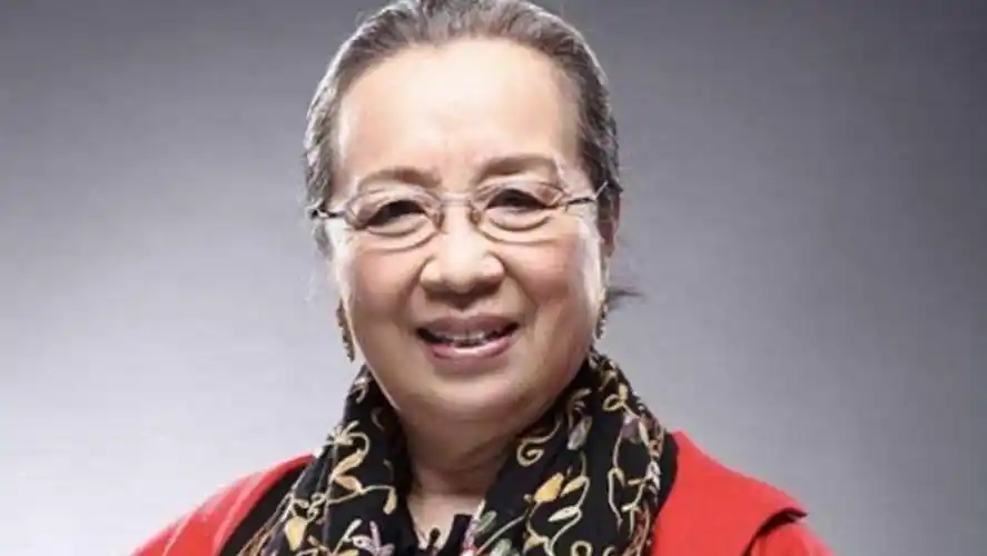 原以为开玩笑,看到年轻时的照片惊艳了_李明启_观众_剧中