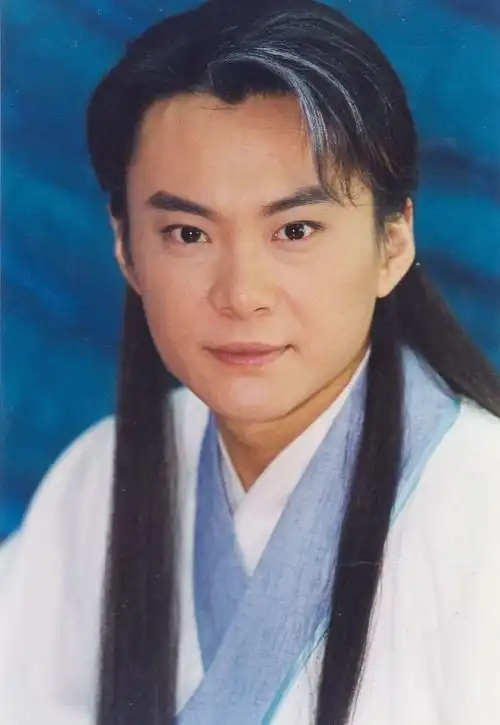 p>王斑,1971年7月7日出生于河南省郑州市,中国内地演员,导演;北京