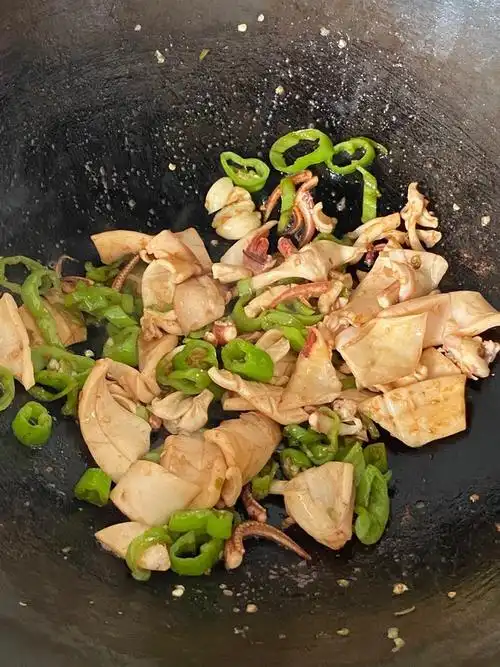 尖椒炒干鱿鱼