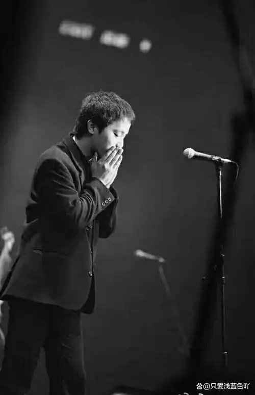 王菲前夫窦唯:两次离婚最对不起女儿,两份嫁妆背后是深沉的父爱