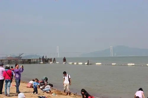 南沙的沙滩和天后宫