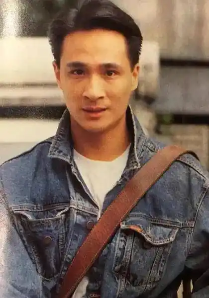 原创为躲疫情来到内地直播间说你们中国59岁的吴镇宇也翻车了