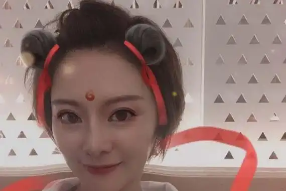 王汀个人资料年龄 王汀的老公是谁