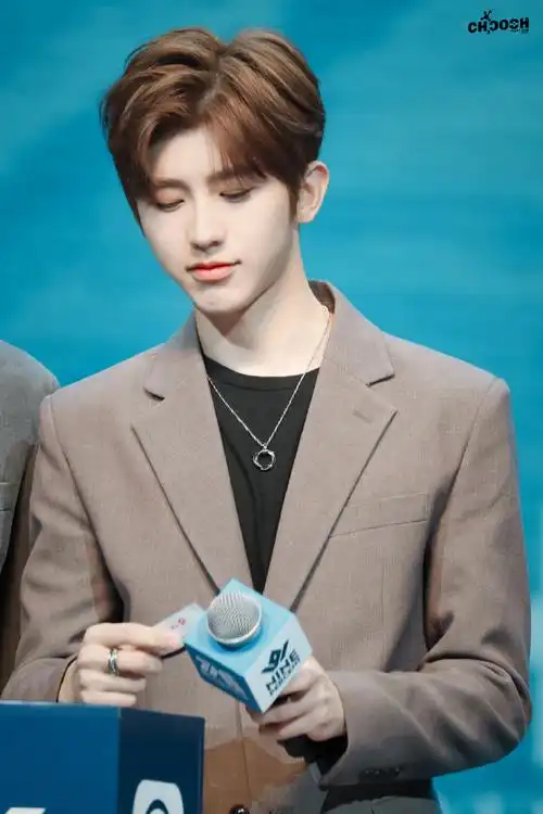 蔡徐坤#☆#原创音乐制作人蔡徐坤#「npc首专发布会·广州站」73视