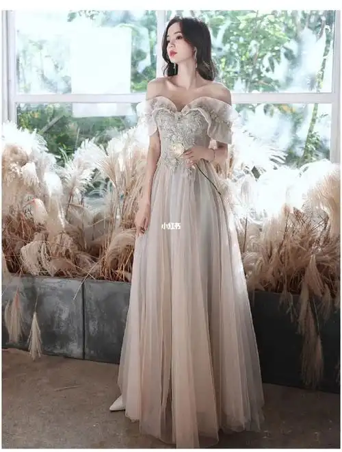 超好看的伴娘服三种款式