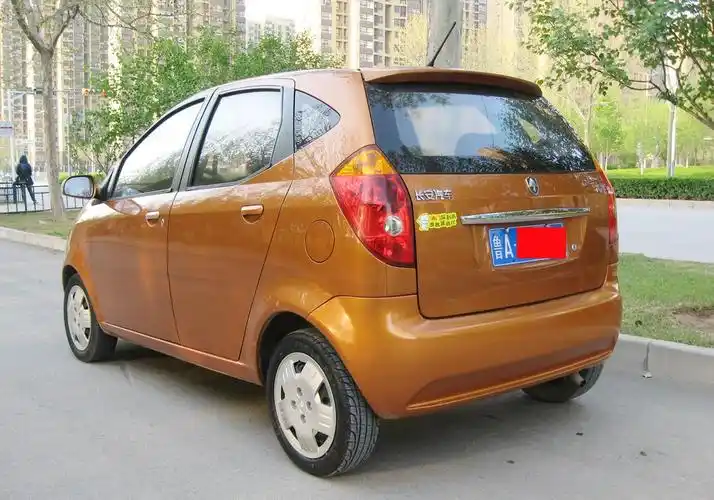 长安奔奔2009款10lmt情定e生版