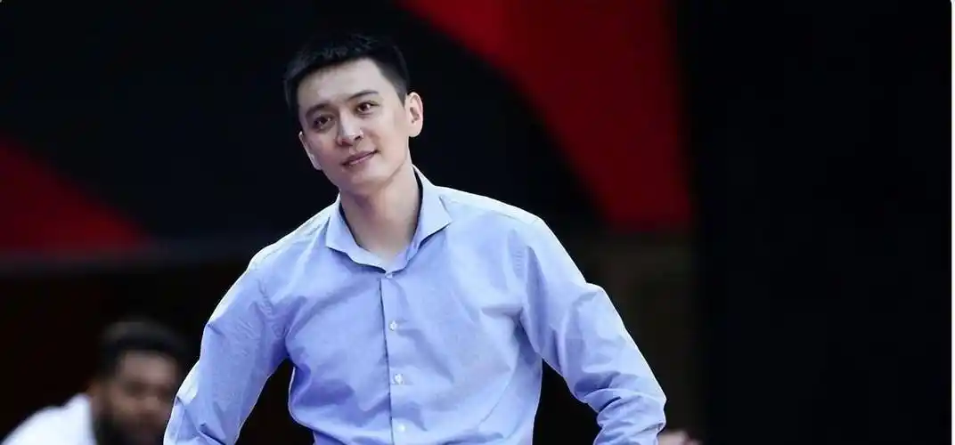 杨鸣分手案12月开庭,在撕渣男的手段上,唐佳良比李靓蕾高明_生活_智慧