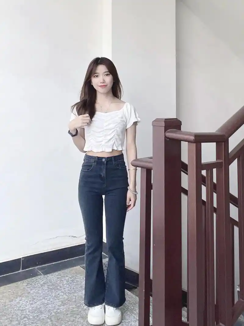 橘子汽水92.#ootd穿搭 #牛仔裤 #早秋新款 #显高显 - 抖音