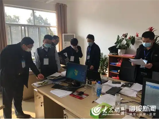 临沭县政府办公室:宣誓提气记初心 坚守防疫担使命