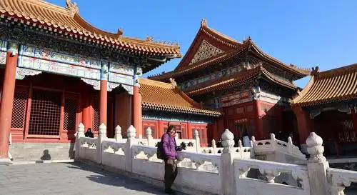 写美篇北京故宫于明成祖永乐四年(1406年)开始建设,以南京故宫为蓝本