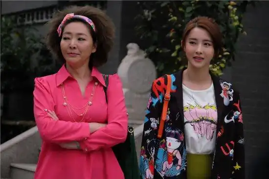 胡丹丹《闺蜜嫁到》本色出演:中二美女"傻白甜"