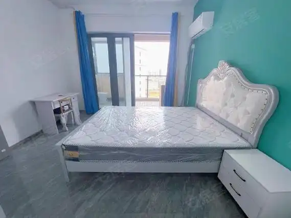 苏州太仓城厢南洋丽都南洋广场,独立卫带阳台.