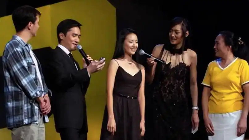 梁朝伟董洁当年有多好,送首饰庆生日,离婚真相或许并不简单!