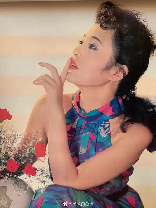 上世纪九十年代的美女挂历__财经头条