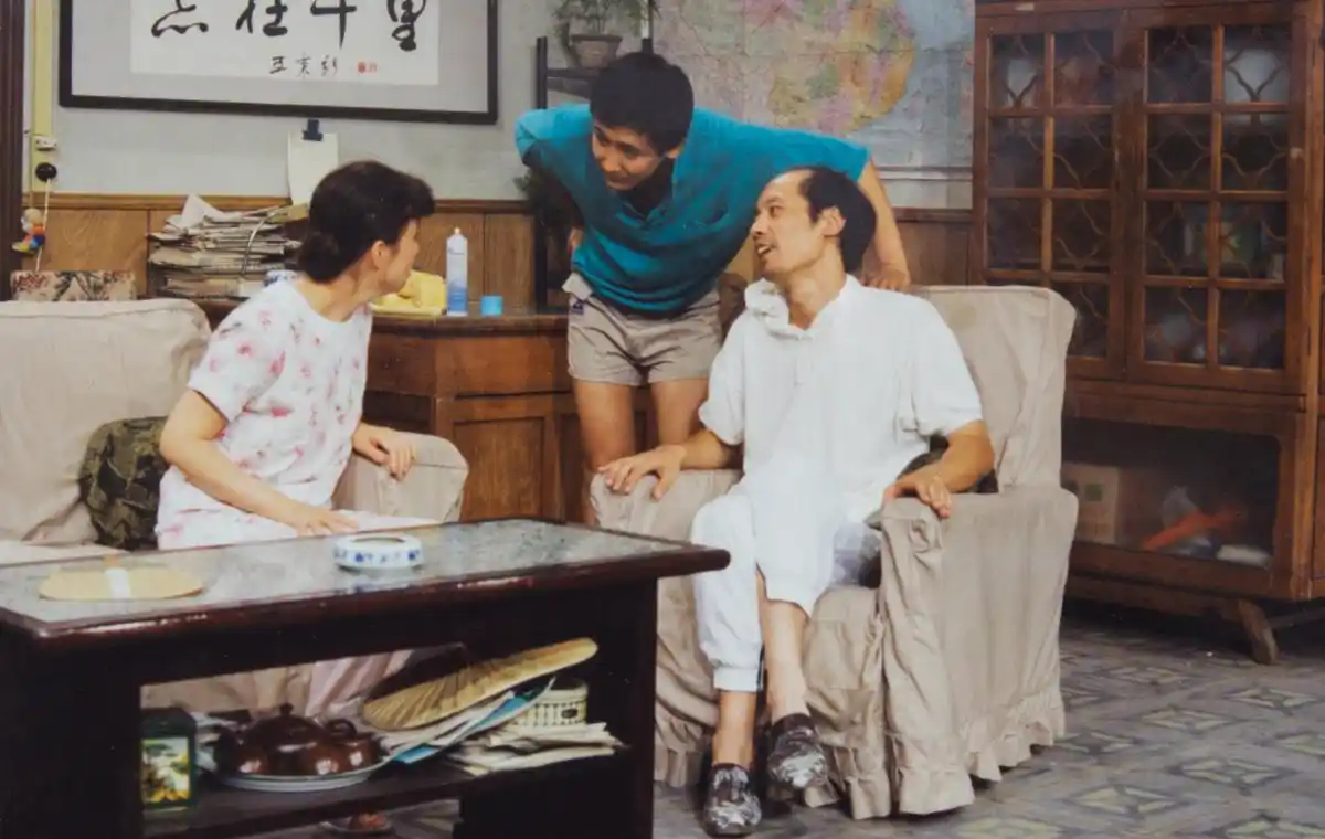 我爱我家主创人员王小京首次公布葛优剧照纪春生当年是这样的