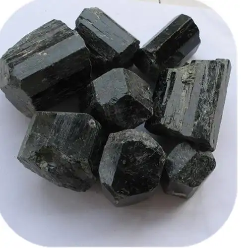 黑色电气石块 自发电极性 主要用于保健 万竹矿业 加工定制