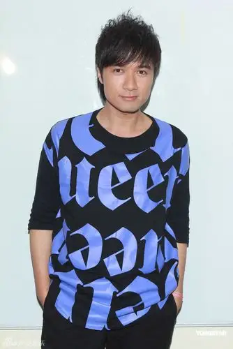 p>古巨基(leo ku),1972年8月18日出生于中国香港,中国香港男歌手